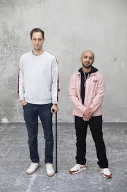 A diving accident suffered on his 20th birthday left him permanently disabled, inspiring the grand corps malade. Apres Patients Grand Corps Malade Retourne A La Vie Scolaire