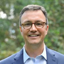 Today was an exciting day! I started as a Government Relations Co-Op at DSD  Advisors. DSD is an affiliate of Dismore that partners with clients at the  local, state, and national levels