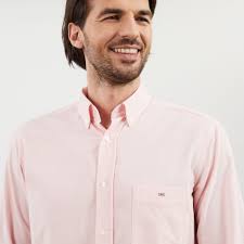 Rose Clair's Instagram, Twitter & Facebook