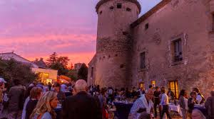 The small hilltop village has drawn. Das Festival Du Film Insolite Von Rennes Le Chateau Mein Frankreich