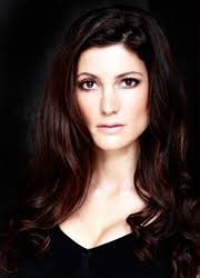 Julia Benson : biographie, carrière et filmographie