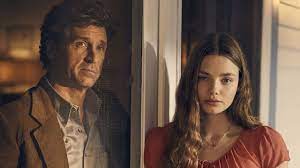 Harry quebert ha venduto 800 mila copie e dopo un passaggio su sky atlantic la miniserie thriller con patrick dempsey arriva in chiaro per colorare di sfumature dark la fine dell'estate. La Verita Sul Caso Harry Quebert Il Bestseller Diventato Serie Tv Mymovies It
