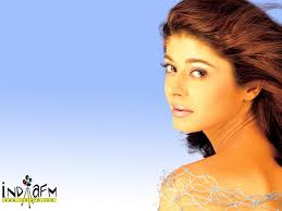 Pooja Batra HQ Wallpapers