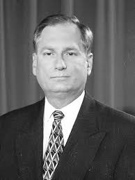 Former TV personality Downing dies at 53