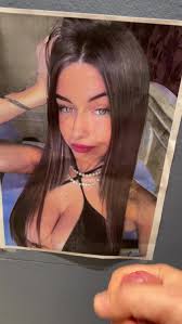 Elisa Esposito sexy selfie OnlyFans previews