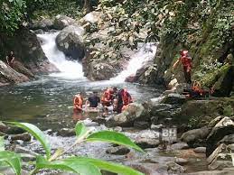 The word sungai means river in malay. Lelaki Lemas Ketika Mandi Di Sungai Bil
