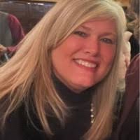 Jennifer Tweed's Instagram, Twitter & Facebook