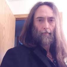 Ace Davis (@Alekalucard)