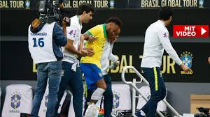 Cuenta oficial del torneo continental más antiguo del mundo. Neymar Aus Fur Copa America Mit Brasilien Wegen Banderriss Gegen Katar Fussball Bild De