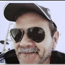 Congratulations to Mr. Roberto Valdez Jr., who has been named Teacher of  the Year for Region One. Mr. Valdez, a fourth grade teacher, represented  Juarez- Lincoln ES and UISD at the Region