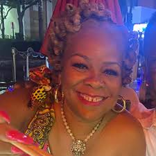 What's the best bank to open an account here in St. Thomas? 😌