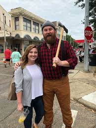 Ben Napier From Hgtv Home Town Home Town Hgtv Erin Napier American Manufacturing