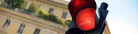Das überfahren des rotlichts einer ampel kann in der schweiz als ordnungsbusse, ordentliches strafverfahren oder administrativverfahren geahndet werden. Rotlicht Uberfahren Tcs Schweiz
