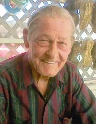 Robert Moree's Instagram, Twitter & Facebook