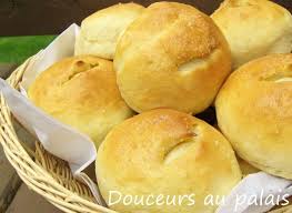 Douceurs Au Palais Pains Bretzels Food Bread Hamburger Bun