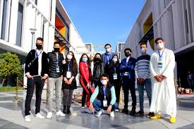 Currently, the uemf has 150 professors, 40 administrative and technical staff, and 2,000 students. Actualite Uemf