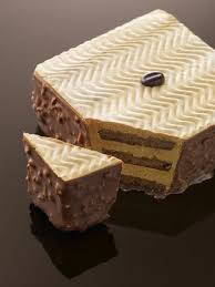 Moka Christophemichalak Bakery Dessert Fraise Presentation Dessert Patisserie