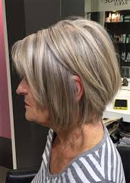 Haircuts Hairstyles For Women Over 50 Textured Short Bob Gorgeous Gray Hair Gray Hair Highlights Hair Color For Women