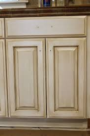 Whether you are working with our vintage or elite plus five piece thermofoil doors, our prestige series one piece thermofoil cabinet doors, our vertical grade (c20, c50) kitchen cabinet laminate options, or. How To Glazing Cabinets Glazing Cabinets Glazed Kitchen Cabinets Kitchen Cabinets Makeover
