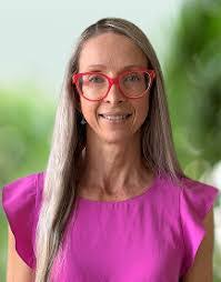 Cathy Pearson's Instagram, Twitter & Facebook