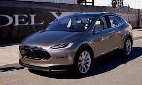 Model x is built for utility and performance, with standard awd, best in class storage and seating for up to seven. Tesla Model X Image 7
