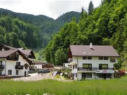 Maybe you would like to learn more about one of these? Complex Cheile Gradistei Moieciu Bran Romania