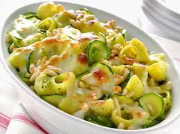 Gratin Leger De Pates Aux Courgettes Ww Plat Et Recette Recettes De Cuisine Pates Courgettes Recette