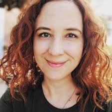 Sarah Hulsey's Instagram, Twitter & Facebook