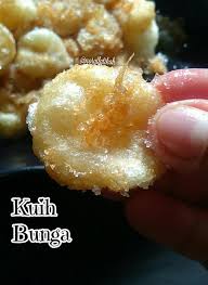 Tapi sebenarnya tepung beras yang dijual itu berbeza kegunaannya. Resepi Kuih Bunga Tradisi Orang Terengganu Unik Tapi Senang Je Nak Buat