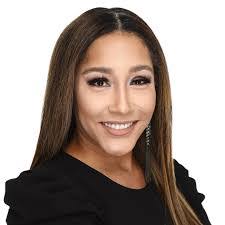 Perla Guerra's Instagram, Twitter & Facebook