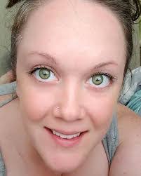 Larissa James's Instagram, Twitter & Facebook