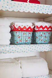 Features a removable smart shelf that fits inside the hard liner to keep beverages and food separated. Scalloped Oilcloth Shelf Liner Tutorial Sew Mama Sew Oil Cloth Shelf Liner Liner Tutorial