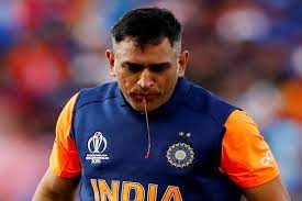 From a ticket collector to a celebrated cricketer. Cricket World Cup India S Ms Dhoni Caught On Camera Spitting Blood While Batting Vs England