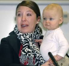 Moms, doctors, nurses plead to keep birthing center