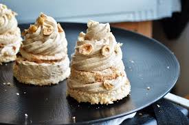 Une Recette D Un Gateau Praline Noisette Qui Ravira Vos Papilles Composee D Une Biscuit Et D Une Mousse Recette Dessert Recette Patisserie Gateaux Et Desserts