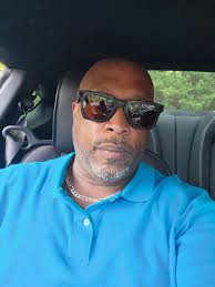 Hi everybody, this might be a silly question. I am about to purchase these,  and wanted to ask the following question and was hoping you could help When  you were