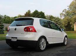 Volkswagen rabbit 2009's average market price (msrp) is found to be from $6,000 to $15,300. 2009 Volkswagen Rabbit Test Drive Review Cargurus