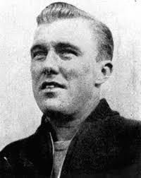 Robert Scott's Instagram, Twitter & Facebook