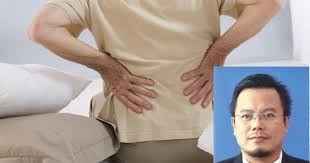 Ditemukan gangguan mekanik dengan struktur dan kesatuan fungsi sakit pinggang juga muncul karena adanya pengaruh suatu penyakit, seperti gangguan dengan. Doktor Ini Kongsi Cara Redakan Sakit Belakang Tanpa Ubat Keluarga