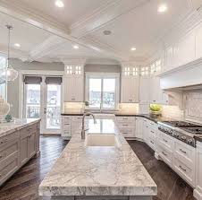 34 Awesome Ideas For Luxury White Kitchen Design Decor Ideas Awesome Decor Decorationforhome Design Homeidea In 2020 Kuchen Design Kuchendesign Kuchenumbau