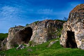 Esti in cautarea unor locuri de vizitat langa bucuresti si nu ai idei? 5 Locuri Superbe De Vizitat In Apropiere De Bucuresti Campuscluj Ro