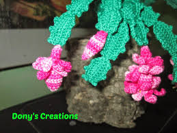 Dony S Creations Cactus Di Natale Pattern Free Italiano Modelli Di Fiori All Uncinetto Cactus All Uncinetto Cactus