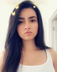 Kimia Ansari's Instagram, Twitter & Facebook