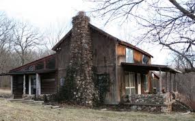 With the economy and gas prices as they are, these cabins provide the perfect affordable solution for those who prefer 4 walls and a roof, air conditioning, a real bed and. Saint James Missouri Vacation Rental Cabins Near Meramec River Maramec Spring Park Private Vacation Cabin 3 Bedrooms 1 Bathrooms Cabin Best Airbnb Alternative