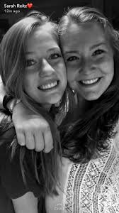 Sarah Reitz (@left_or_REITZ)