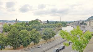 Seitlich vor dem treppenaufgang hängt heute der steinerne kopf des geizigen bäckers von st. Namida Magazin Franzosisches Flair An Der Saar 15 Tipps Fur Ein Wochenende In Saarbrucken