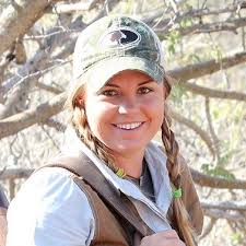 Cristy Crawford (@TexasHuntinGirl)