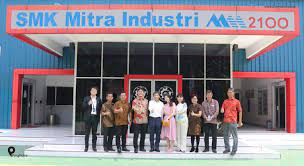 Maybe you would like to learn more about one of these? Ini Sekolah Yang Mencetak Lulusan Tenaga Siap Kerja