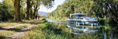 À partir du 19e siècle, le canal de. Week End En Peniche Sur Le Canal Du Midi