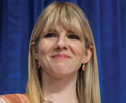 Actor Lily Rabe '00 Delivers Commencement Address